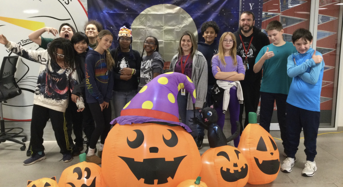 Students working together